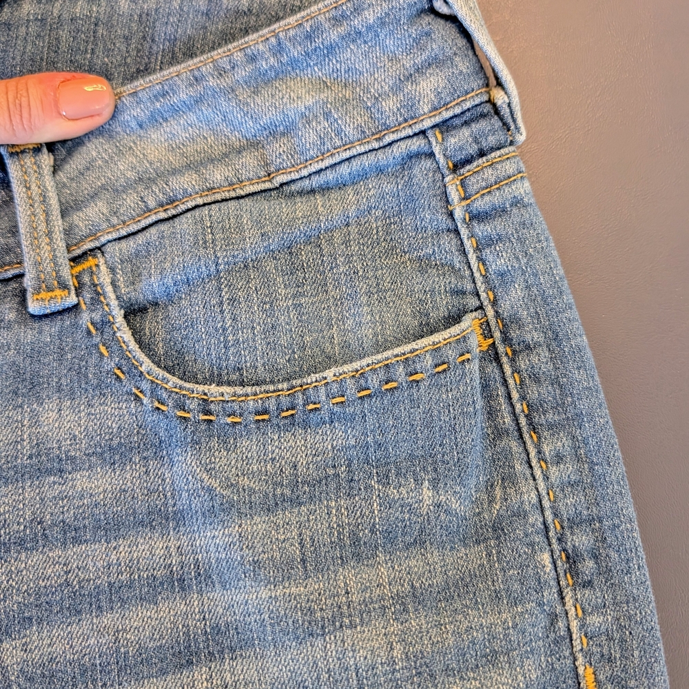 Levi's 526 Red Tab Slender Boot Cut jeans Retro Western Denim Core Durable - Picture 5 of 14